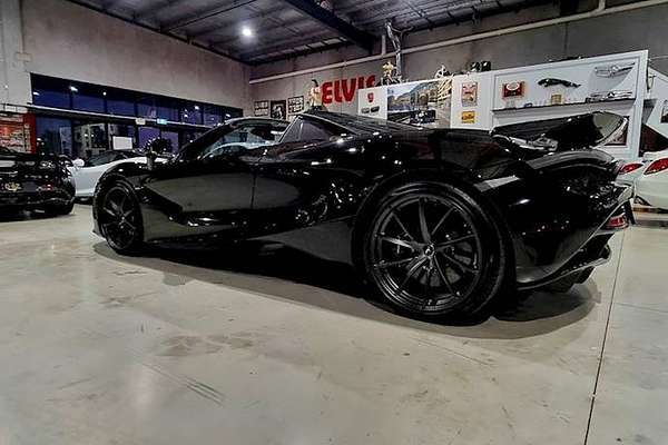 2022 McLaren 720S Performance P14
