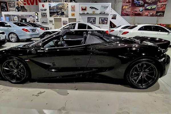 2022 McLaren 720S Performance P14