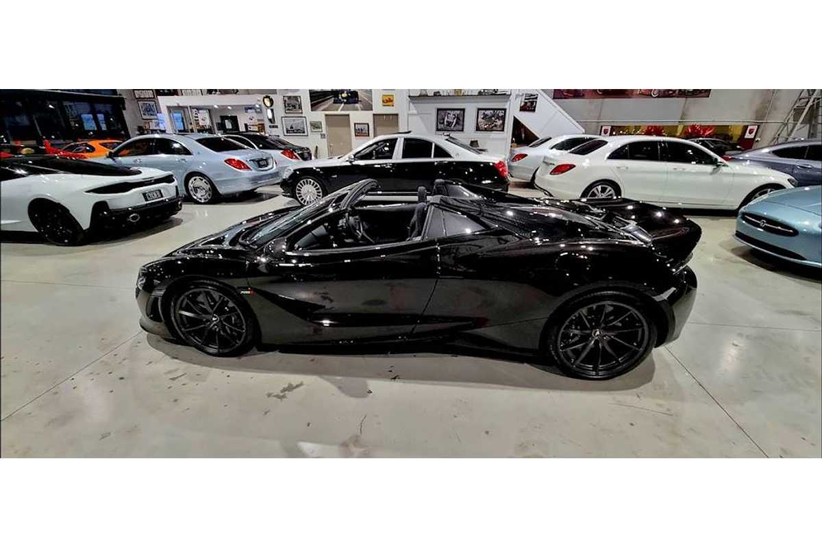 2022 McLaren 720S Performance P14