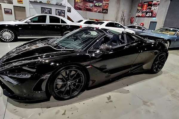2022 McLaren 720S Performance P14