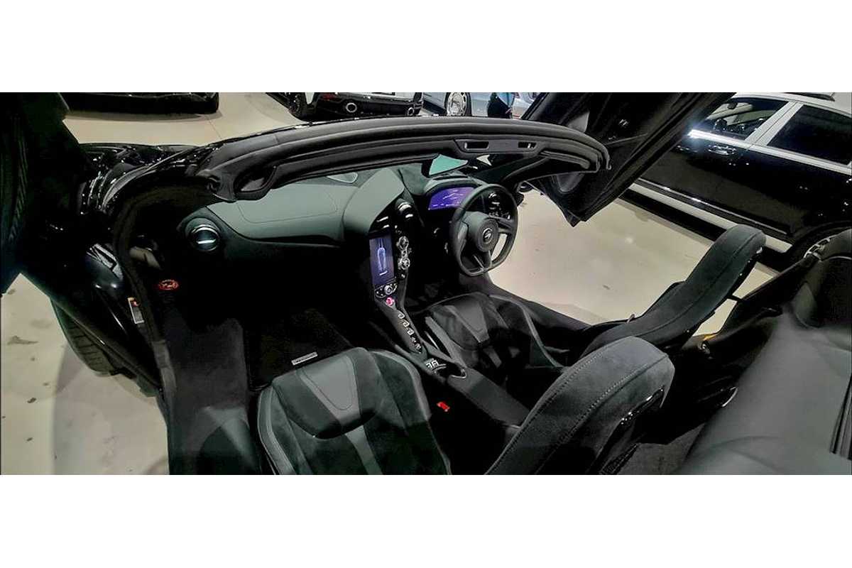 2022 McLaren 720S Performance P14