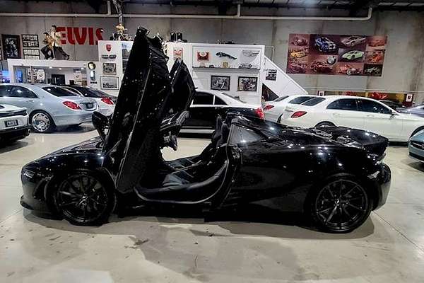 2022 McLaren 720S Performance P14