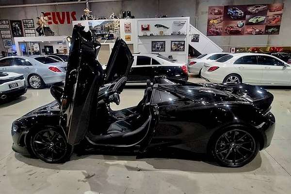 2022 McLaren 720S Performance P14
