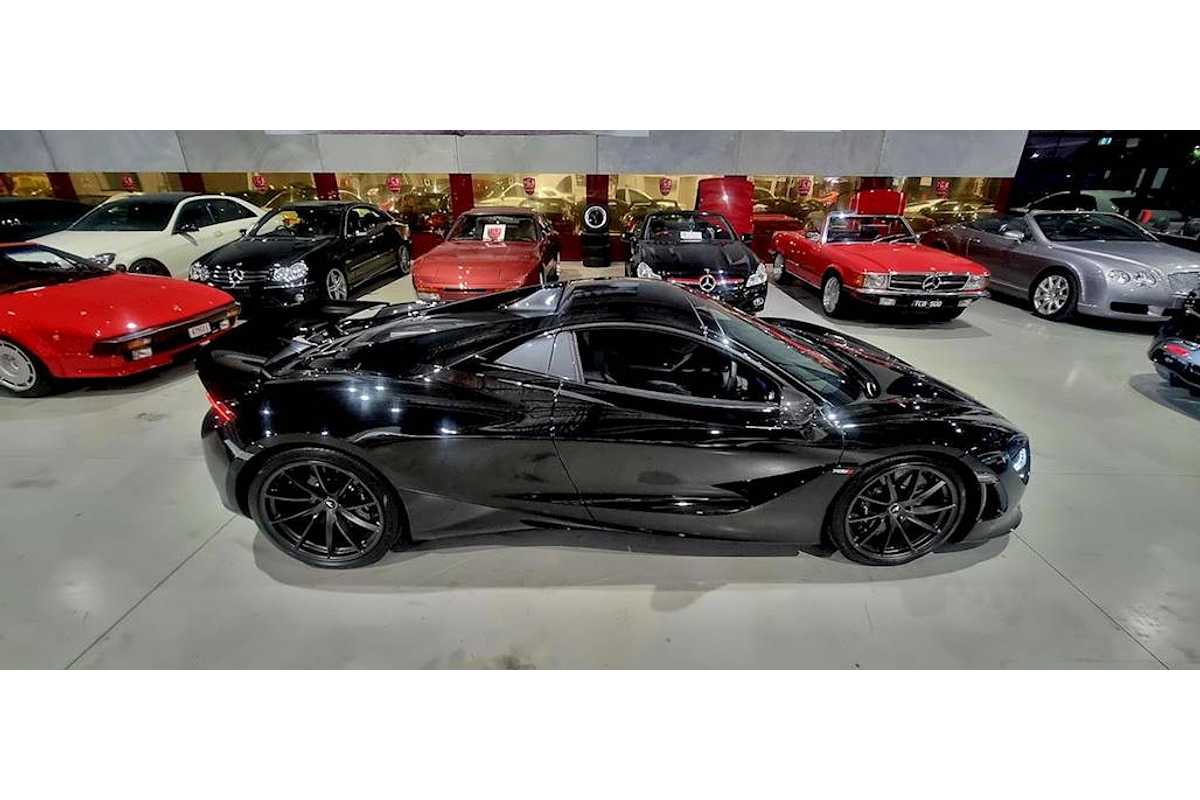2022 McLaren 720S Performance P14