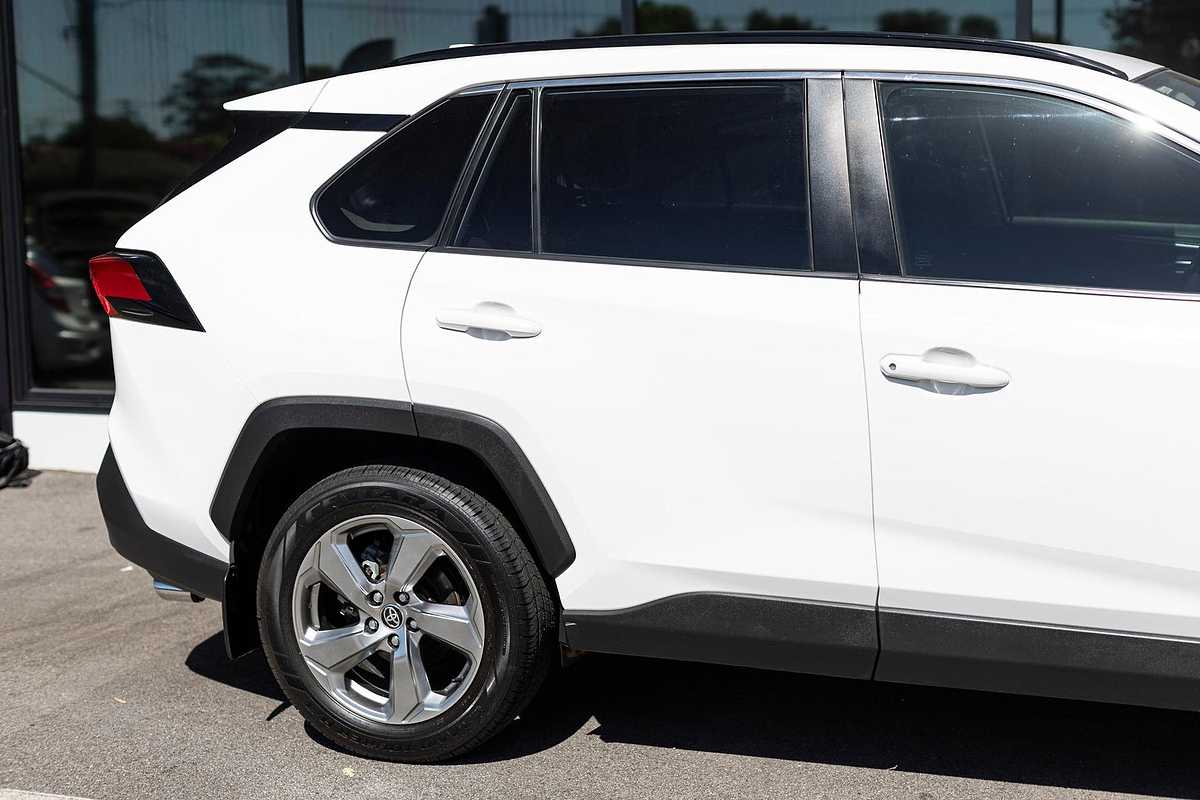 2021 Toyota RAV4 GXL AXAH54R