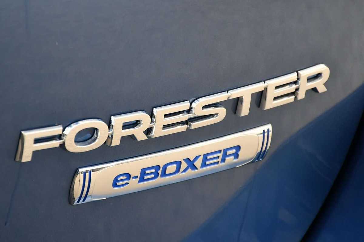 2023 Subaru Forester Hybrid L S5