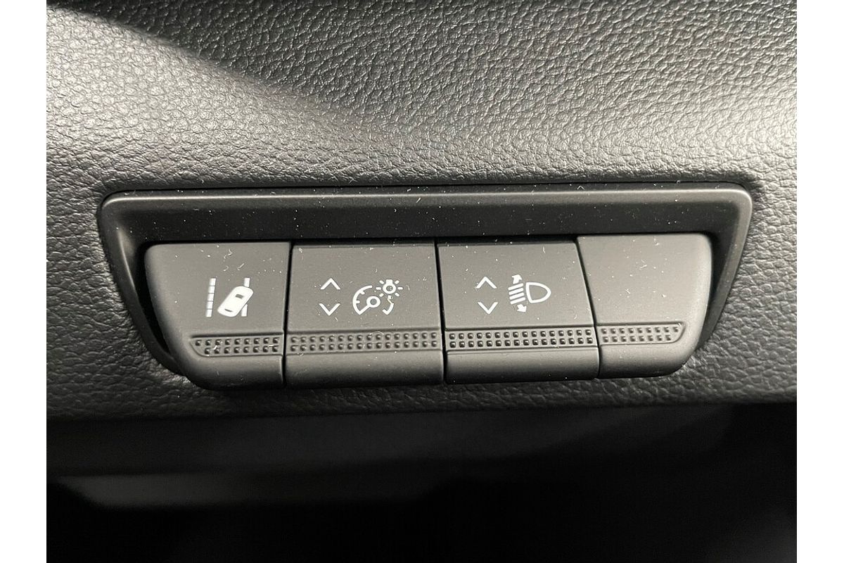 2023 Renault Trafic L1 SWB Pro 2.0L Diesel MT 