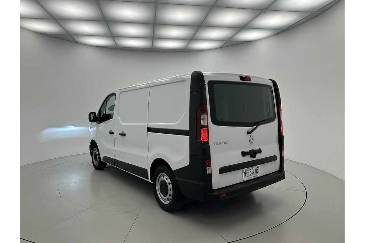 2023 Renault Trafic L1 SWB Pro 2.0L Diesel MT