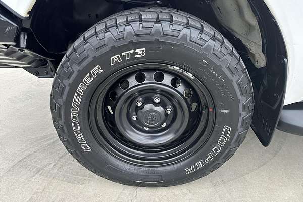 2015 Toyota Hilux SR GUN126R 4X4