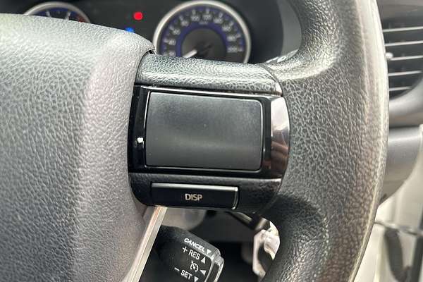 2015 Toyota Hilux SR GUN126R 4X4