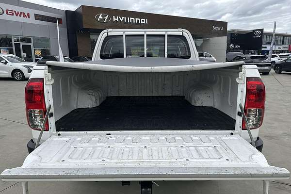2015 Toyota Hilux SR GUN126R 4X4