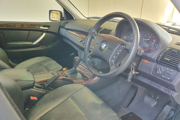2003 BMW X5 E53