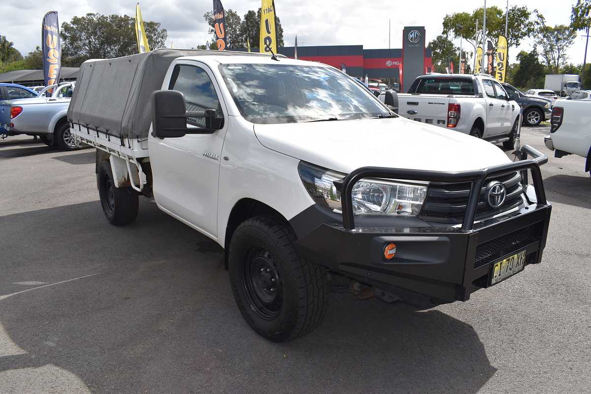 2016 Toyota Hilux Workmate Double Cab GUN125R 4X4