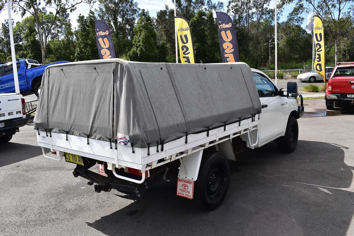 2016 Toyota Hilux Workmate Double Cab GUN125R 4X4