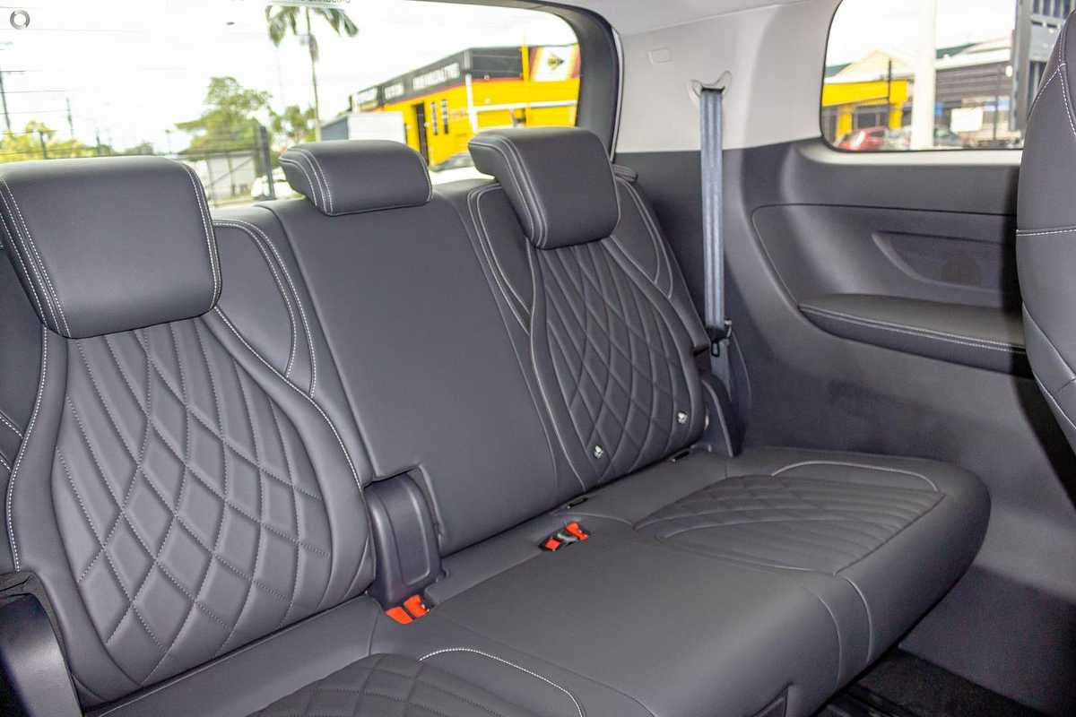 2023 LDV MIFA Luxe