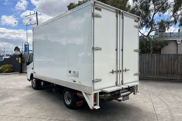 2018 Fuso Canter 615  4x2