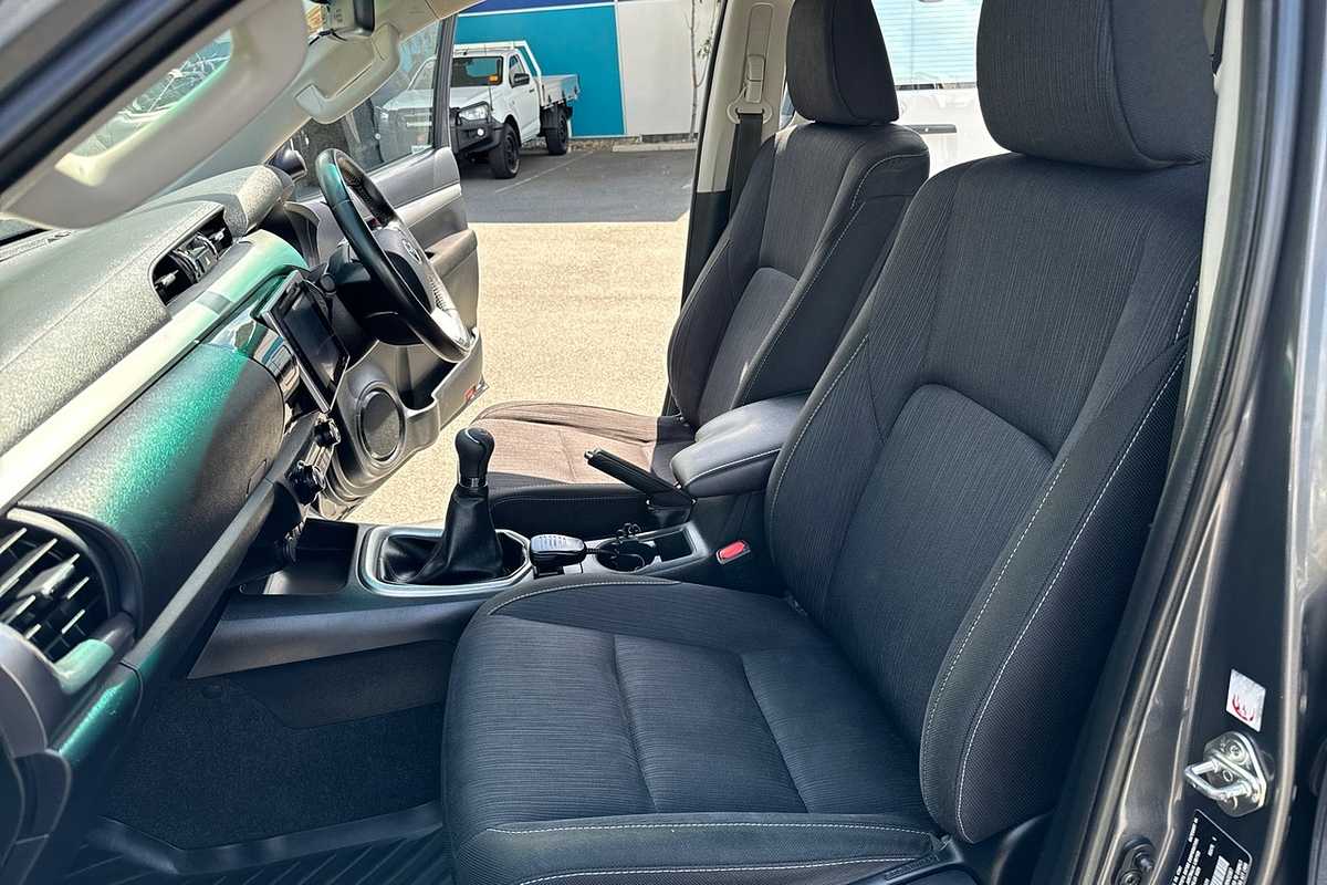 2019 Toyota Hilux SR5 Double Cab GUN126R 4X4
