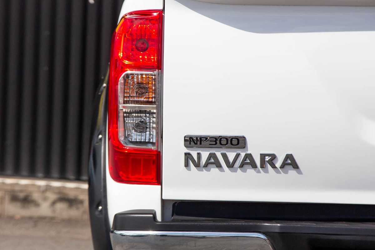 2015 Nissan Navara ST D23 4X4