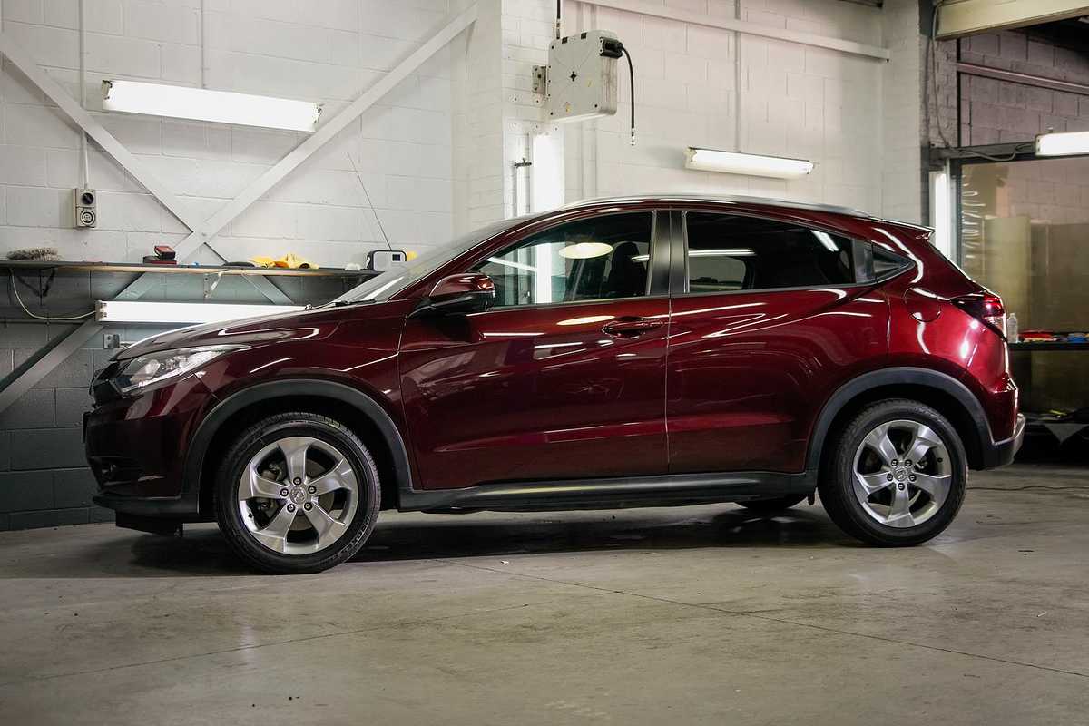 2016 Honda HR-V VTi-S