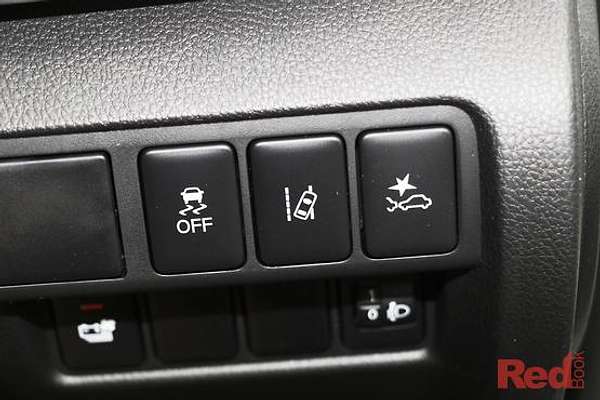 2024 Mitsubishi Eclipse Cross PHEV ES YB