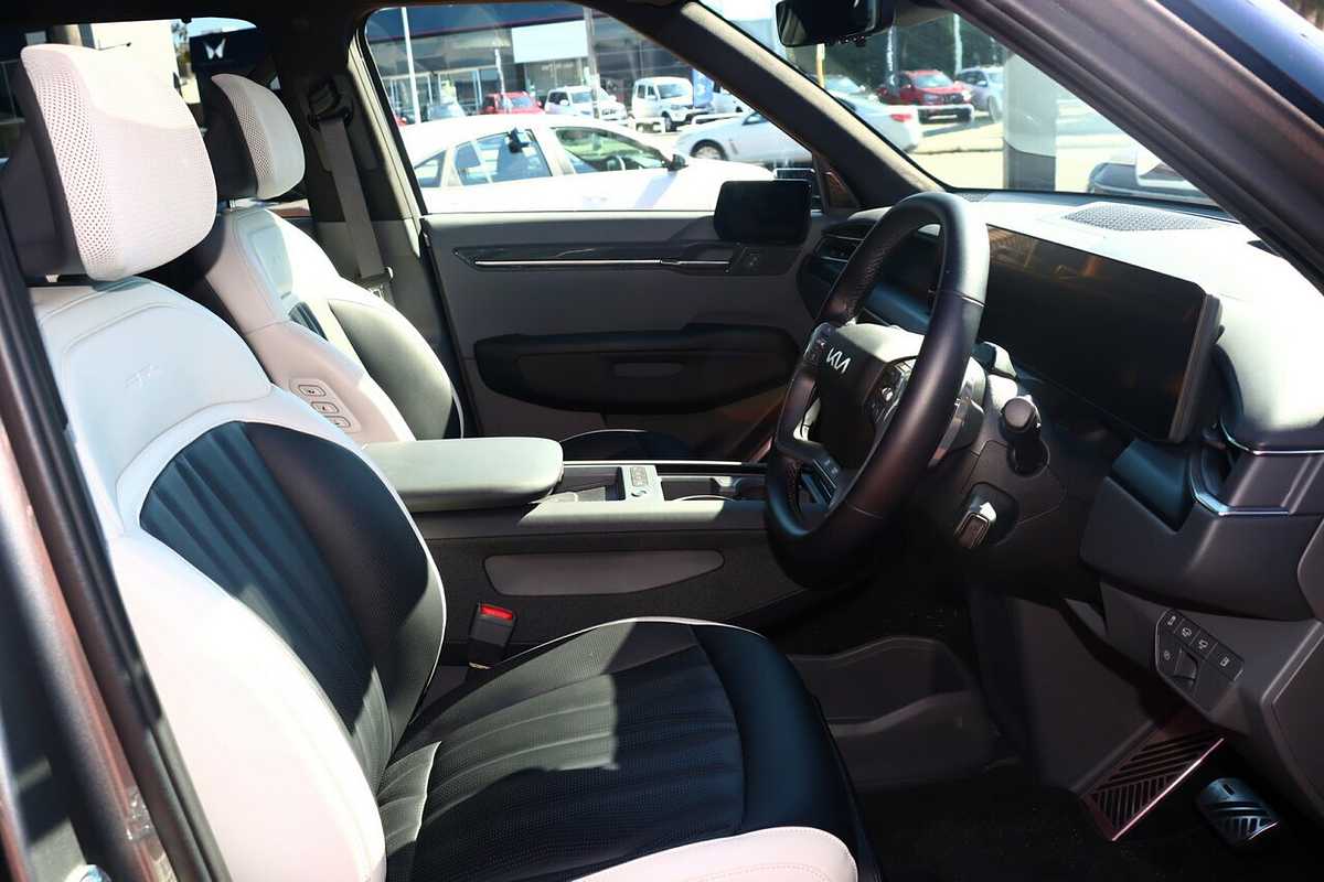 2023 Kia EV9 GT-Line MV