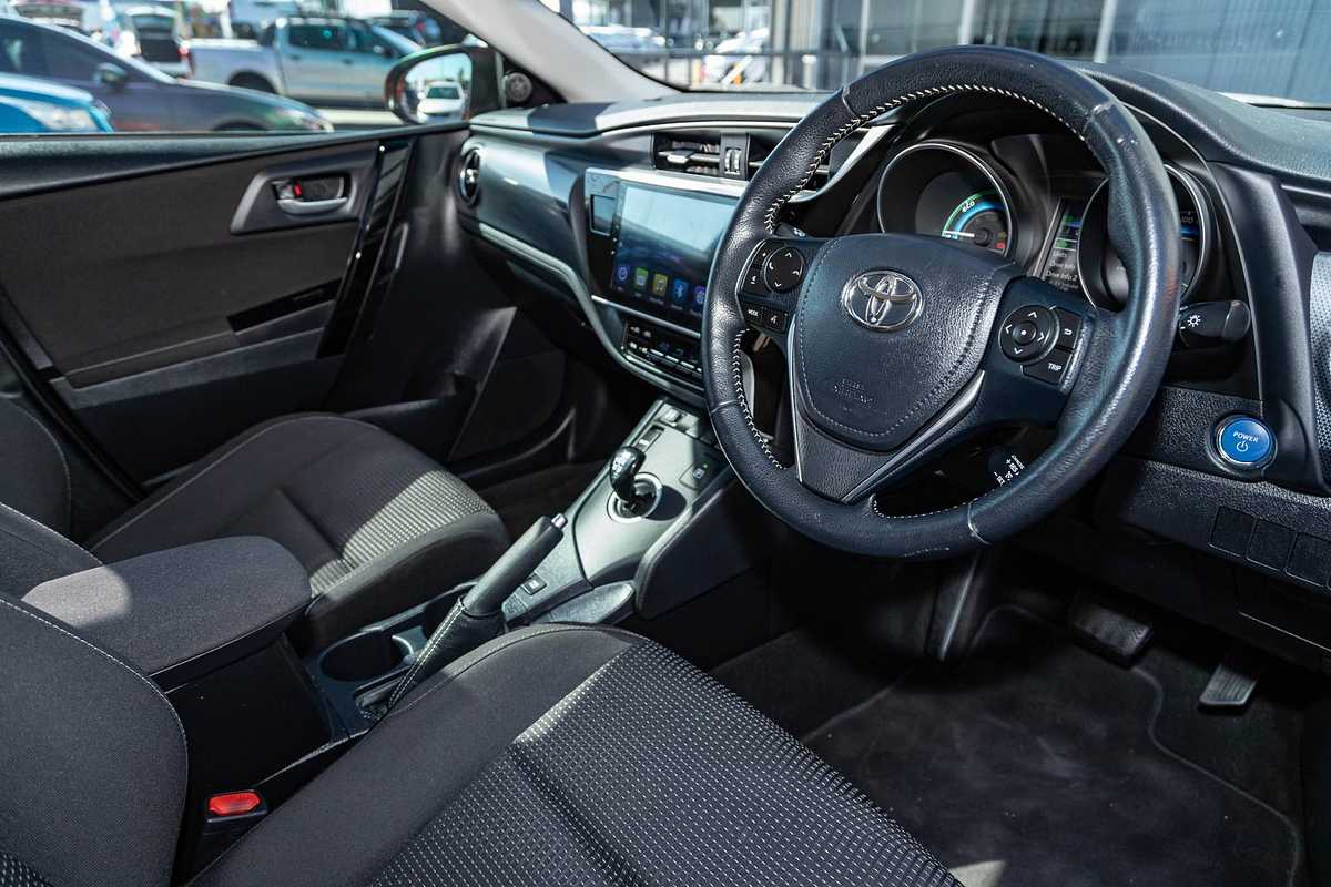 2016 Toyota Corolla Hybrid ZWE186R
