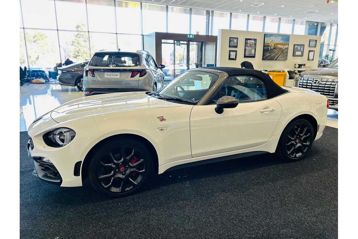 2016 Abarth 124 Spider 348