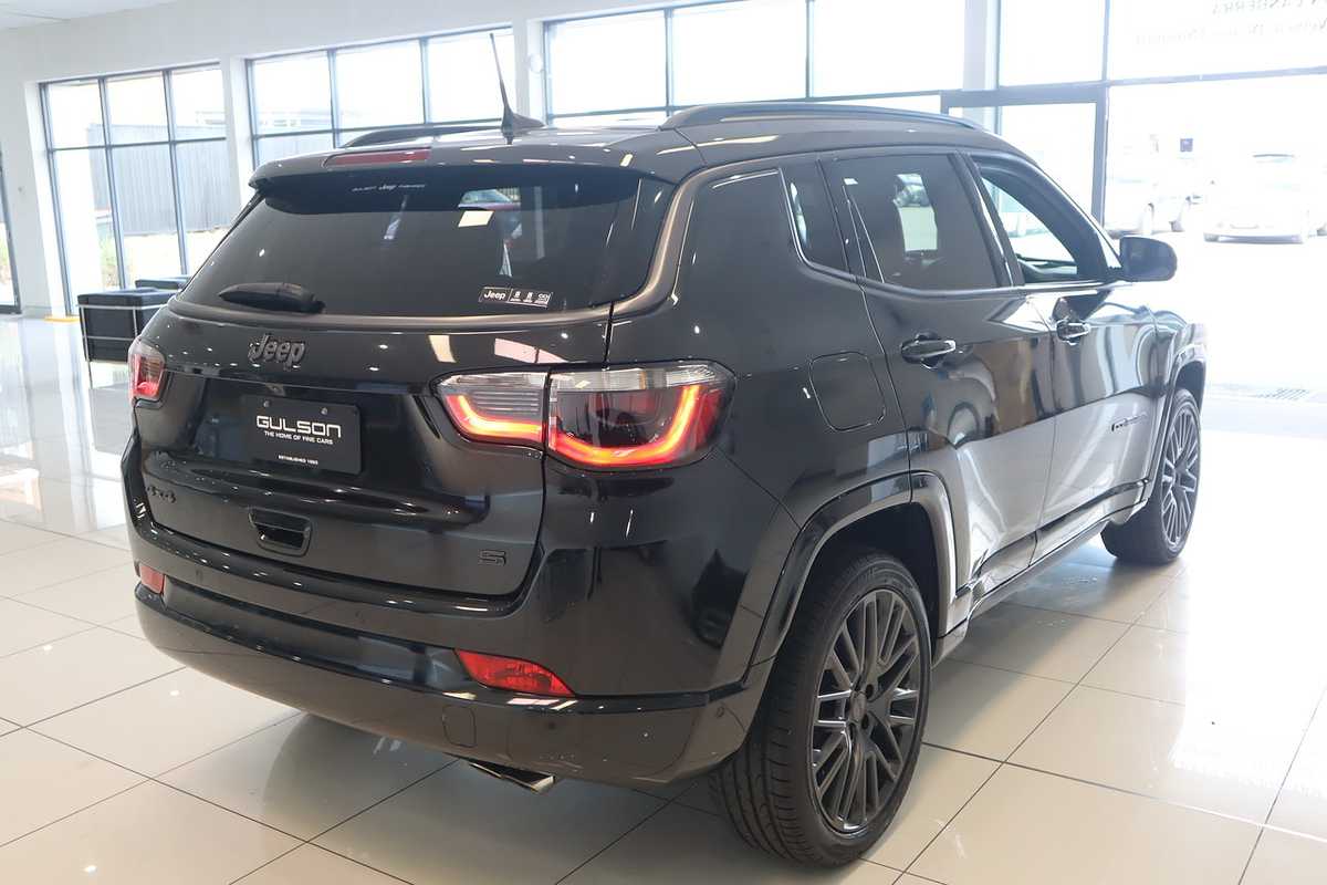 2022 Jeep Compass S-Limited M6 MY22