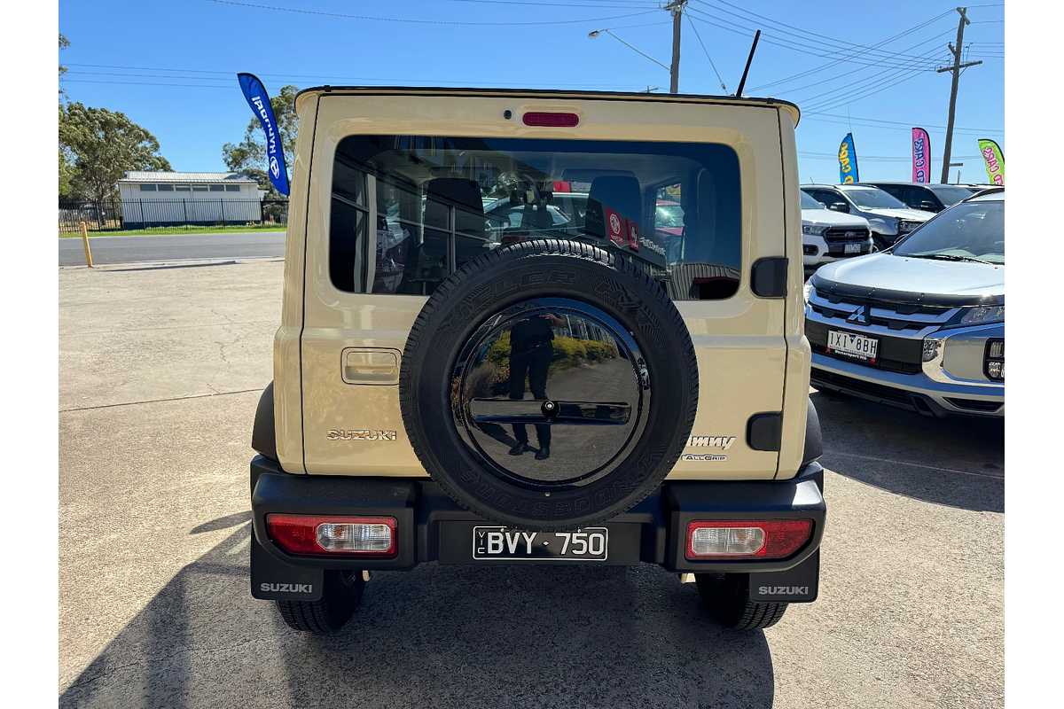 2022 Suzuki Jimny GLX GJ