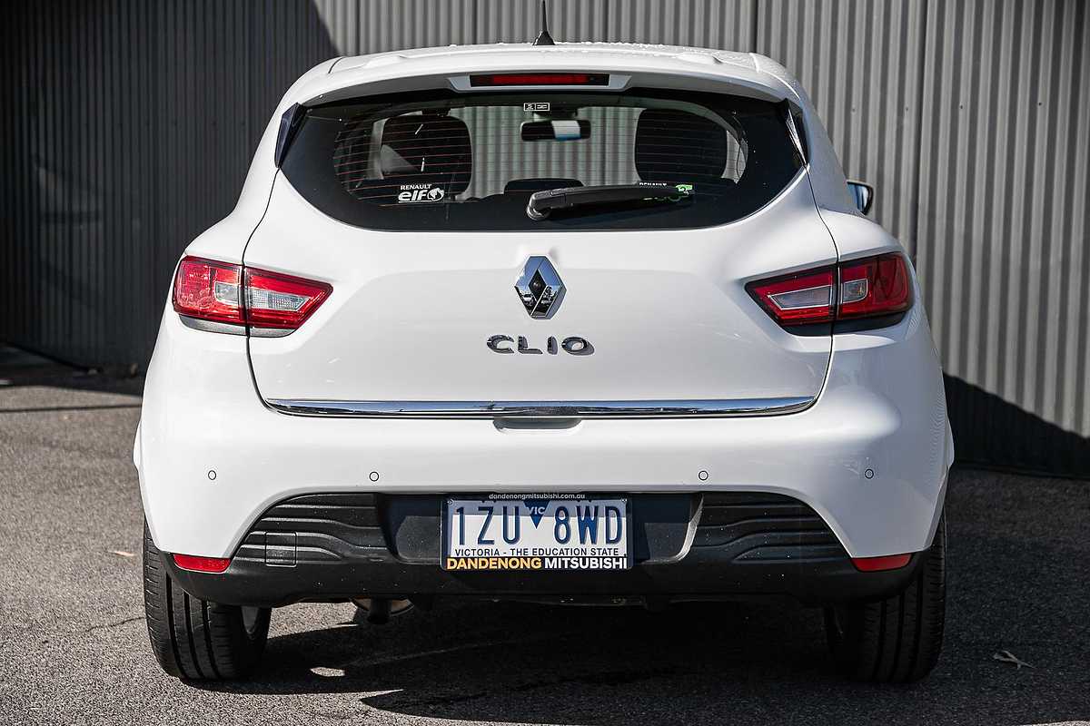 2016 Renault Clio Expression IV B98