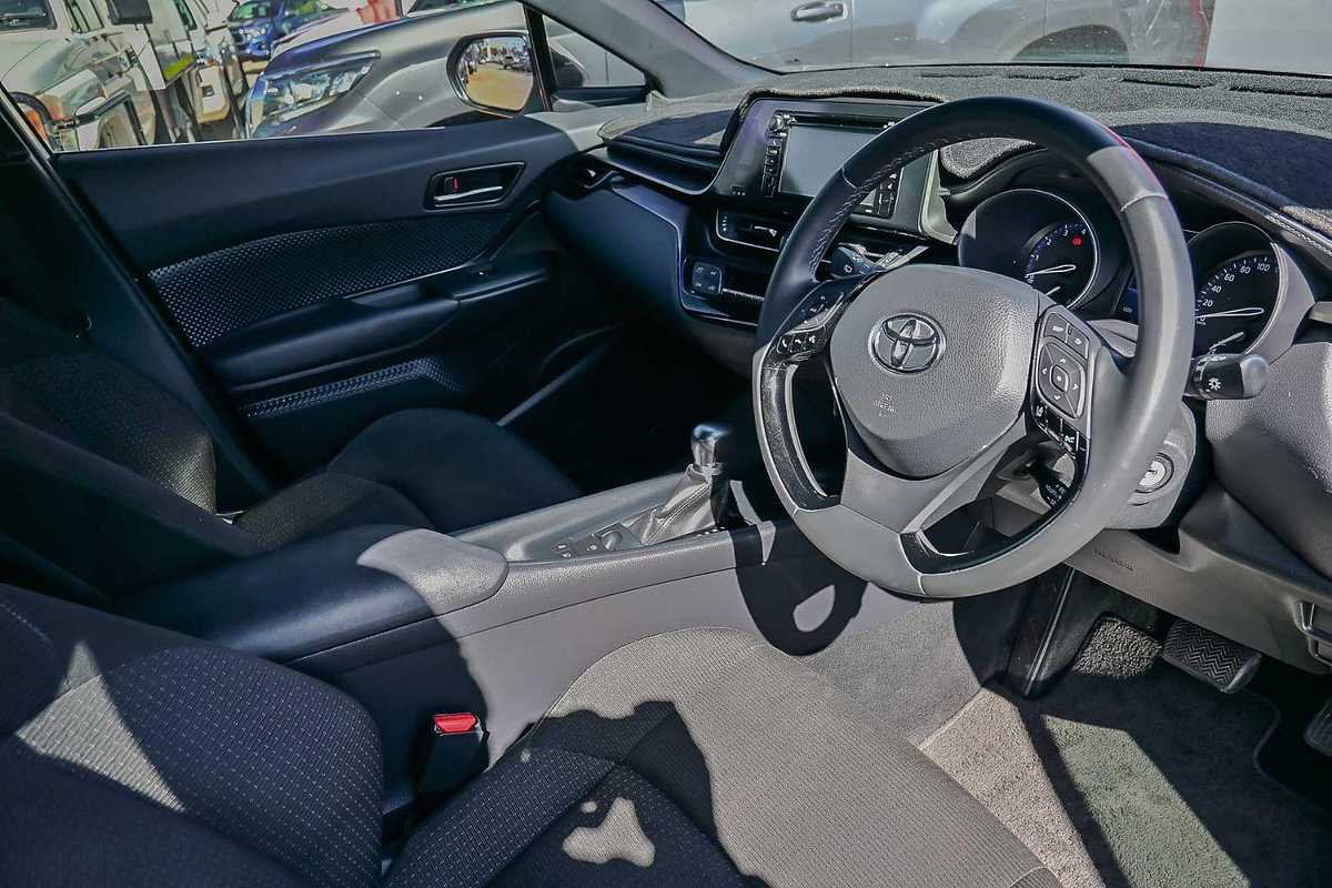 2019 Toyota C-HR NGX10R