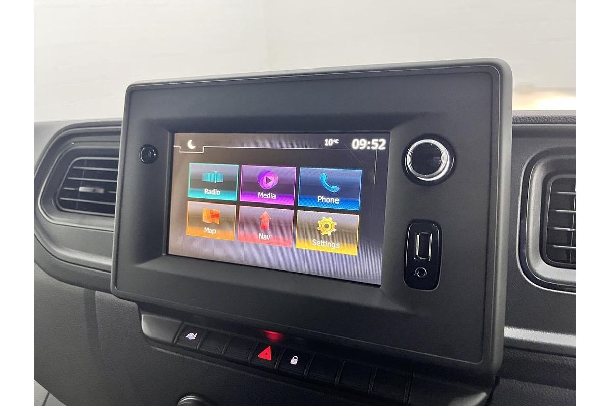 2023 Master L3H2 LWB Pro FWD 2.3L Diesel AMT 