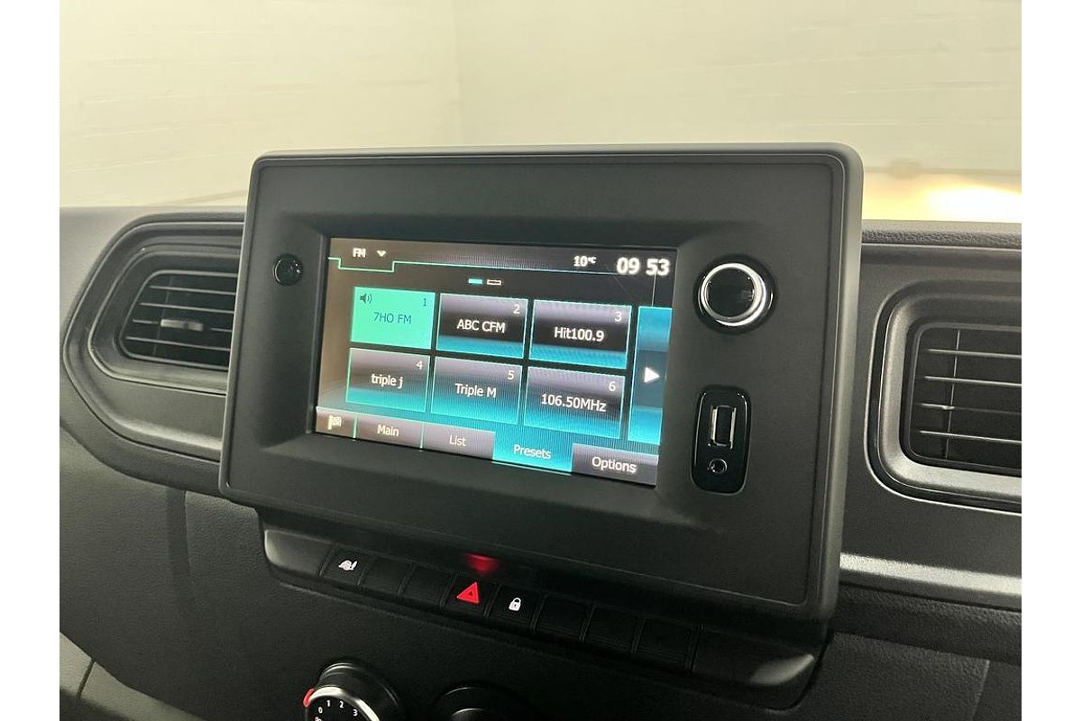 2023 Master L3H2 LWB Pro FWD 2.3L Diesel AMT 