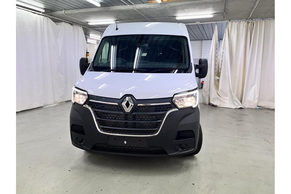 2023 Master L3H2 LWB Pro FWD 2.3L Diesel AMT 