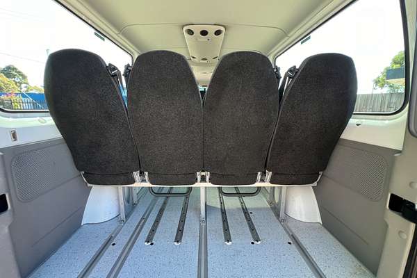 2009 Mercedes-Benz Sprinter Transfer NCV3