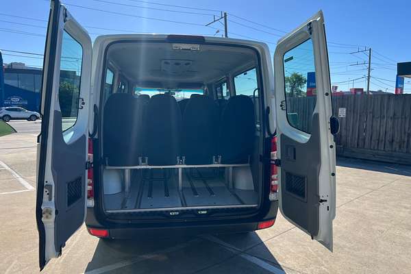 2009 Mercedes Benz Sprinter Transfer NCV3