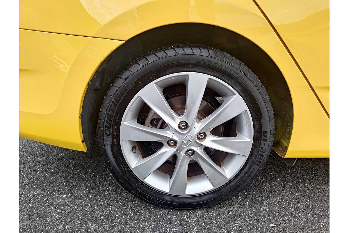 2019 Hyundai Accent Sport RB6
