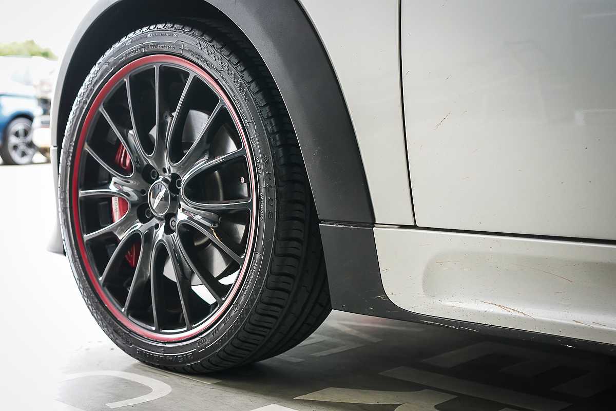 2013 MINI Coupe John Cooper Works R58