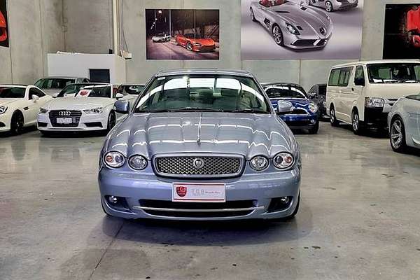 2009 Jaguar X-Type LE X400