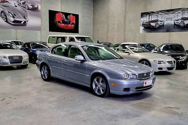 2009 Jaguar X-Type LE X400