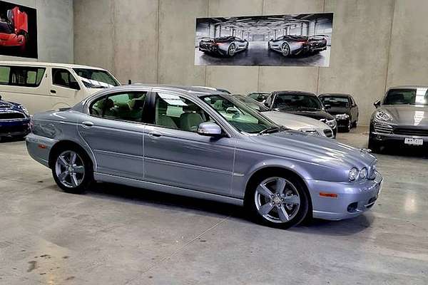 2009 Jaguar X-Type LE X400