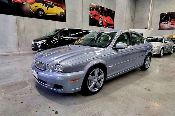 2009 Jaguar X-Type LE X400