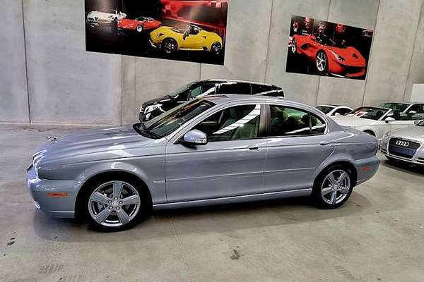 2009 Jaguar X-Type LE X400