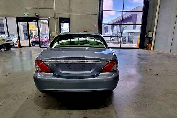 2009 Jaguar X-Type LE X400