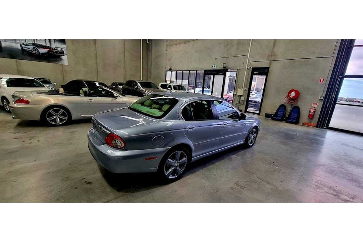 2009 Jaguar X-Type LE X400