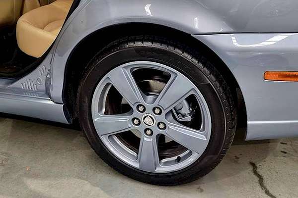 2009 Jaguar X-Type LE X400