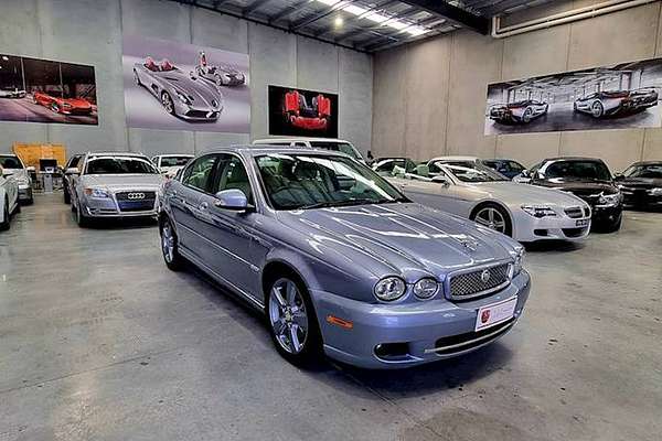 2009 Jaguar X-Type LE X400