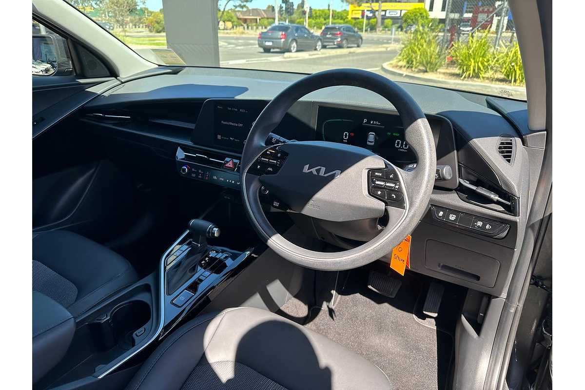 2022 Kia Niro HEV S SG2