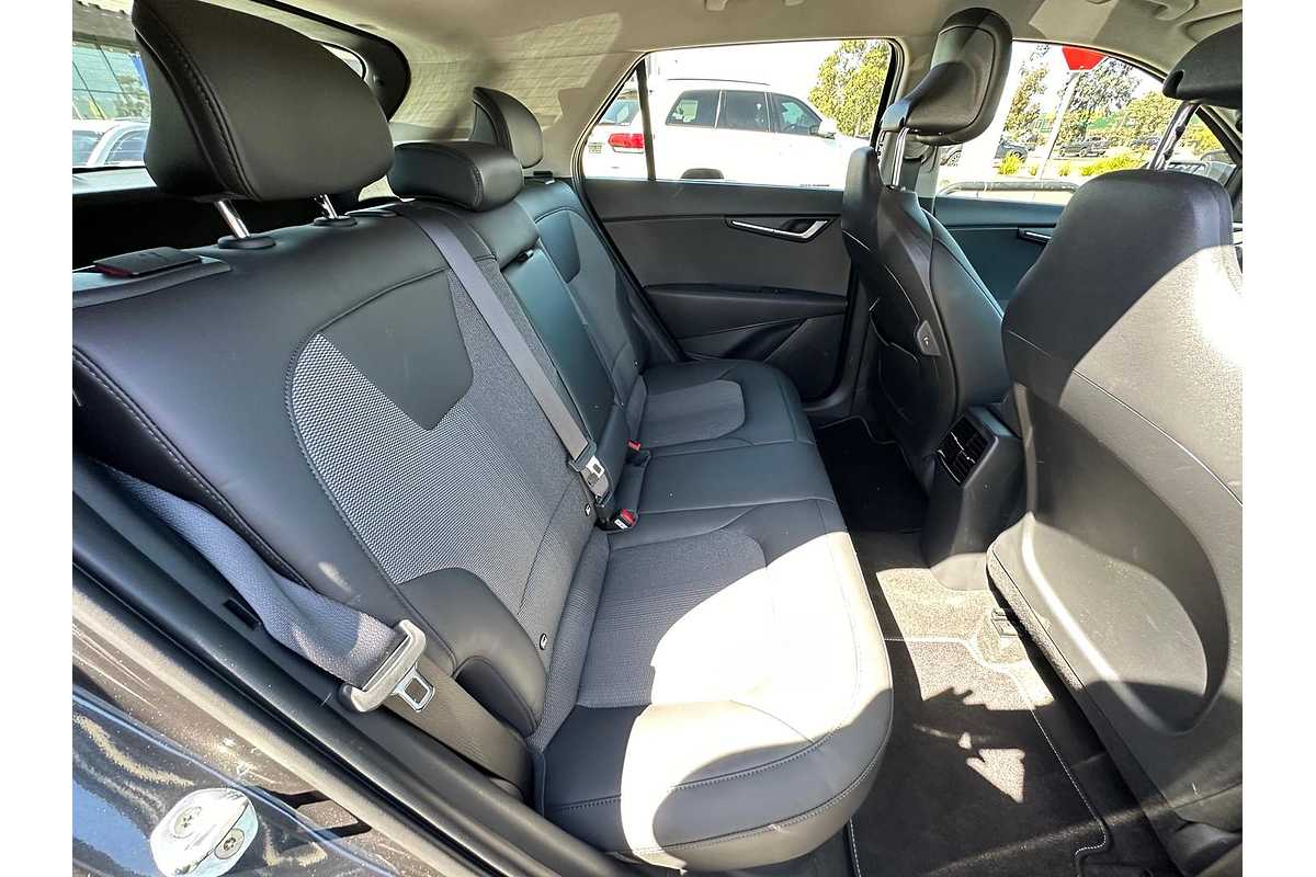 2022 Kia Niro HEV S SG2