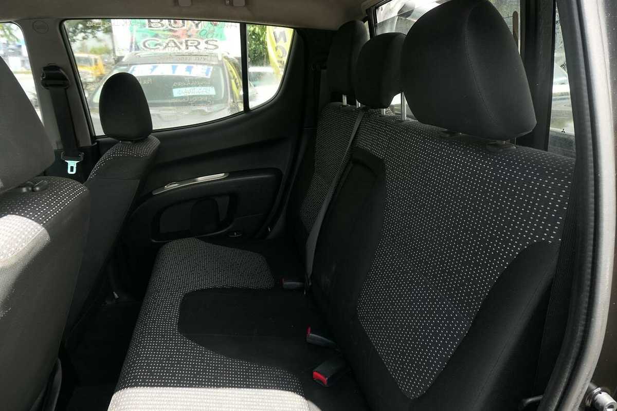 2015 Mitsubishi Triton GLX Double Cab MN MY15 4X4